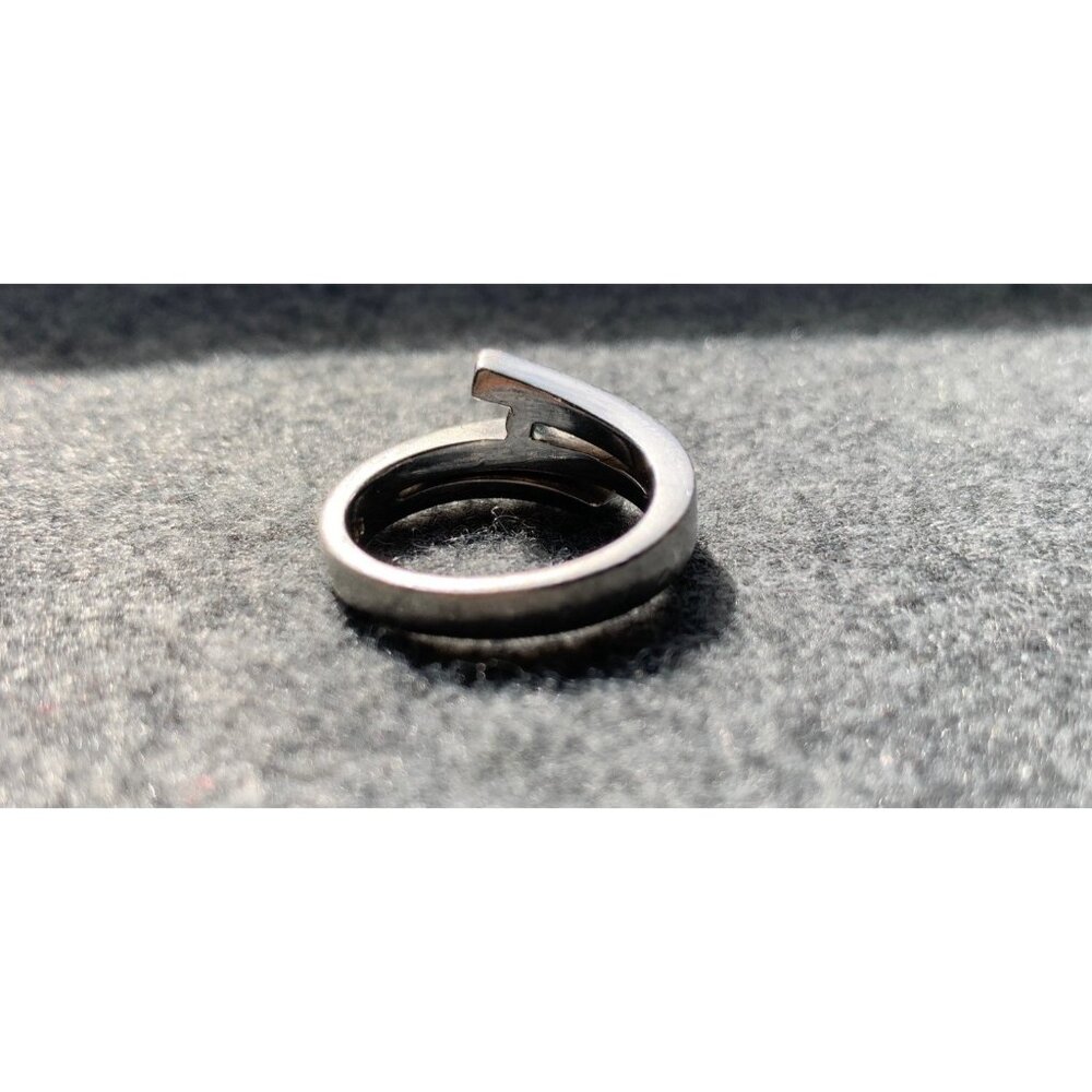 Blue Topaz in Sterling Silver 925 Marked Ring Size 6.5 - Picture 6 of 10